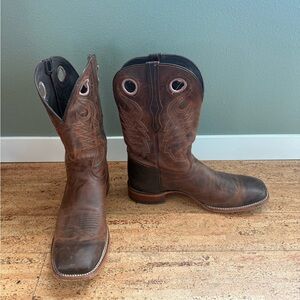 Classic Brown Leather Western Boots men’s size 14 Cody James cowboy like new